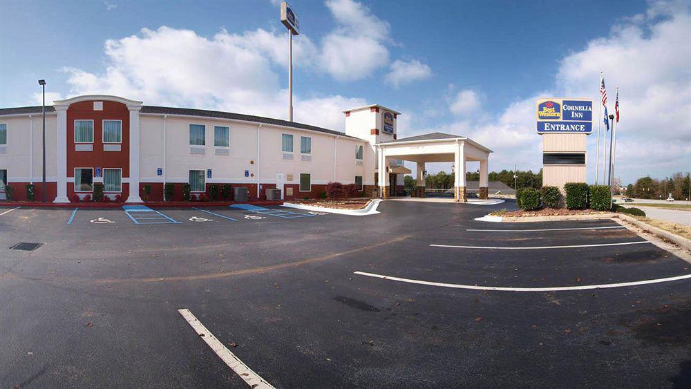 Baymont By Wyndham Cornelia Exterior foto